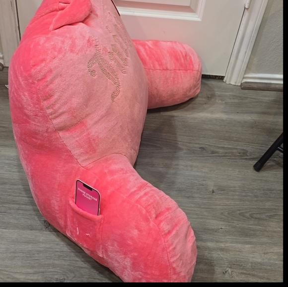 Juicy Couture Home Rhinestone Logo Plush Bed Rest Pillow w/Phone Storage Pocket - Picture 6 of 6